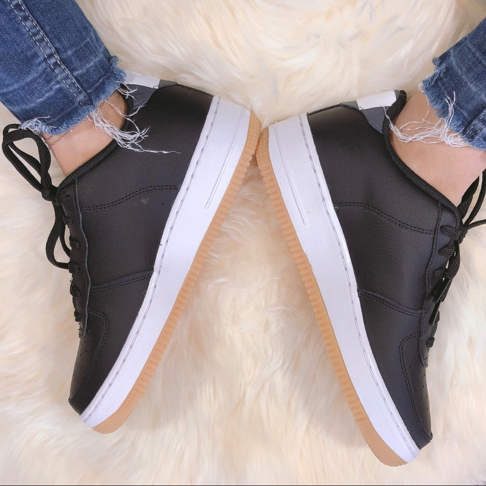 Air Force1 LV8, Black/Wolf Grey, men & wmn sizes - Picture 7 of 11
